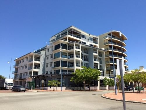 Spinnakers by Rockingham Apartments0