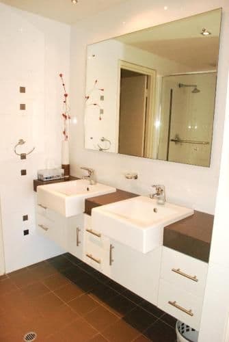 Three-Bedroom Executive Apartment with Ocean View - Ocean 2