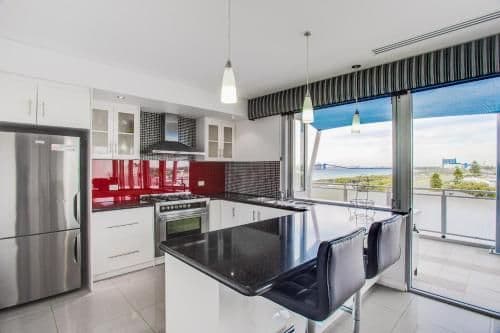 Three-Bedroom Executive Apartment with Ocean View - Ocean 2