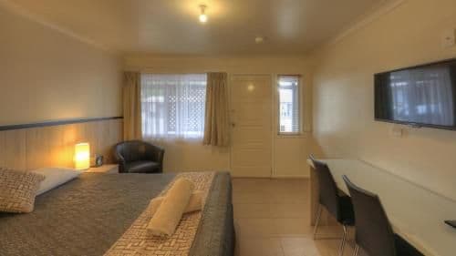 Executive Queen Room