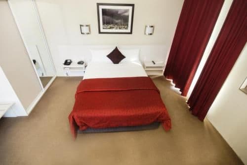 Isa Deluxe Room