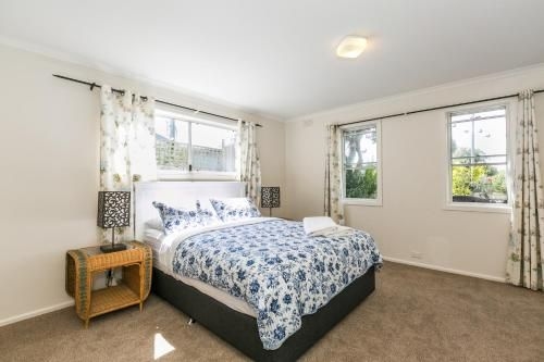 Torquay Retreats - ThirtyOne Pride1