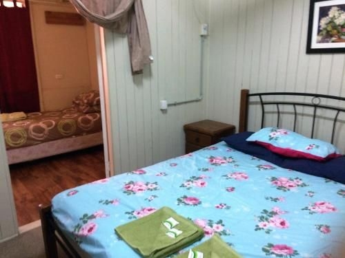 Bluff Hotel0