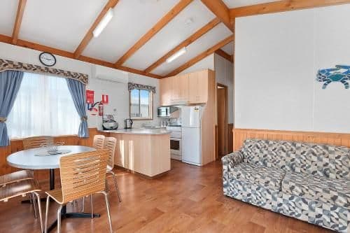 Bungalow with Sea View