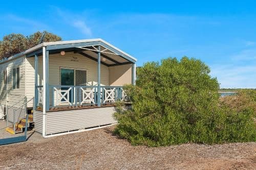 Bungalow with Sea View