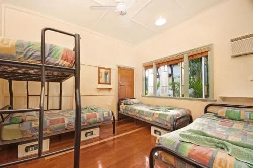 Bed in 4-Bed Mixed Dormitory Room with Shared Bathroom