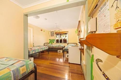 Bed in 4-Bed Mixed Dormitory Room with Shared Bathroom