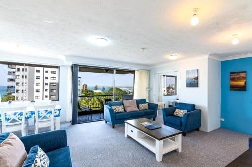 Three Bedroom Apartment Ocean Views Lower Level