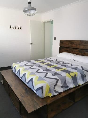 Four-Bedroom House - Lodge 2