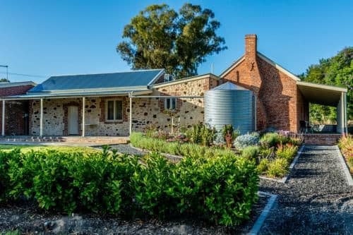 Luxury One-Bedroom Cottage