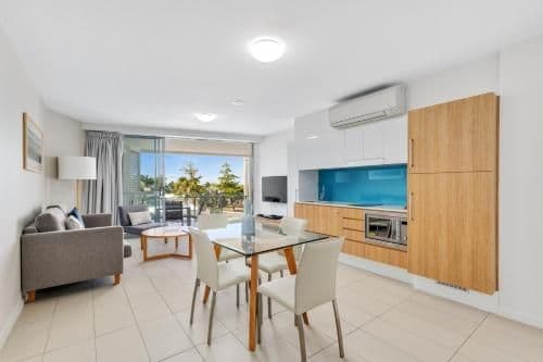 1 Bedroom Ocean View