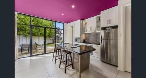 Townhouse - Merlot