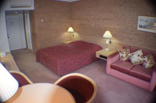 Deluxe Queen Room