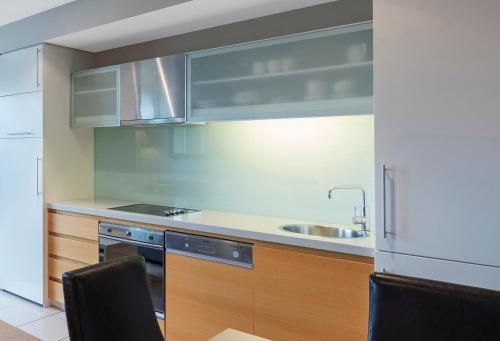Apartments @ 16 Holdfast (Apartments At16 Holdfast)2