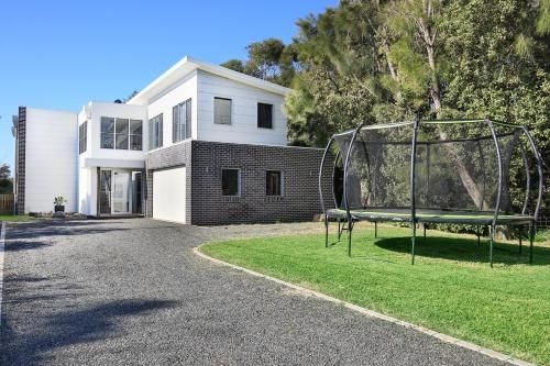 Oceanside At Culburra - Pet Friendly Absolute Beachfront2
