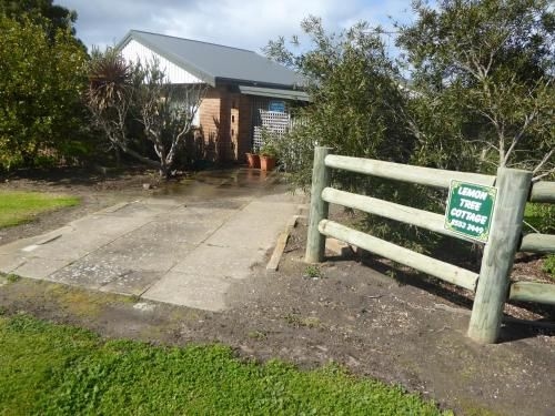 Lemontree Cottage1