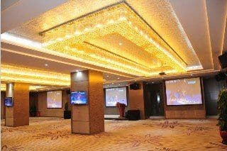 โรงแรมลา แปร์ล อินเตอร์เนชั่นแนล โรงแรมลา แปร์ล อินเตอร์เนชั่นแนล