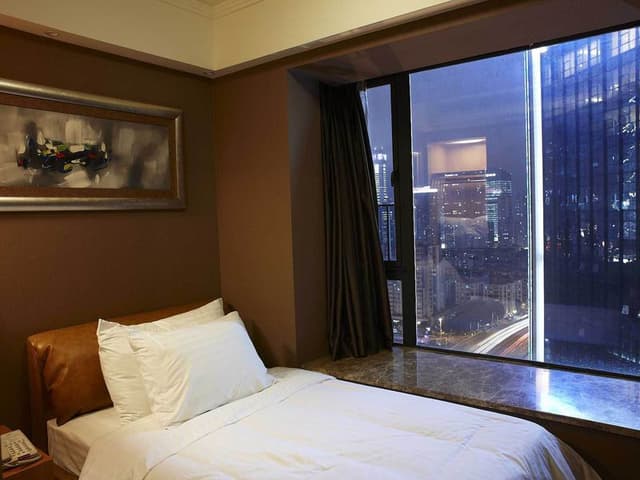 APARTMENT ONE BEDROOM