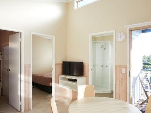 2 Bedroom Cabin