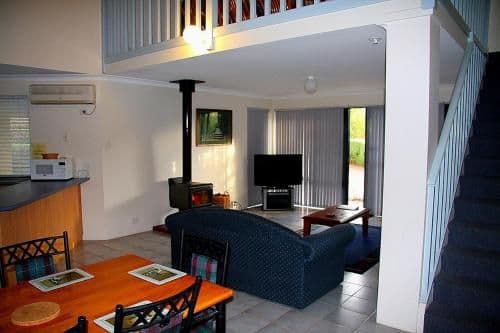 Two-Bedroom Villa with Spa Bath and Fireplace