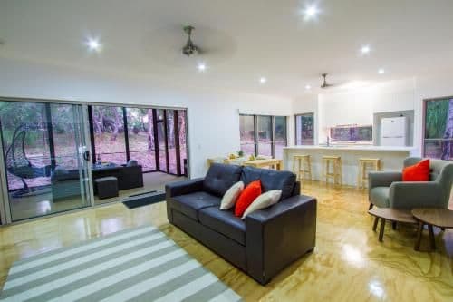One-Bedroom House - The Luv Shack