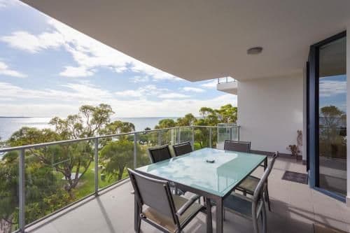 Three-Bedroom Premier Apartment with Ocean View - Ocean 2