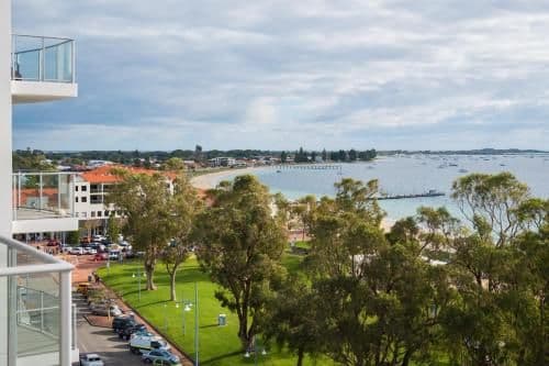 Three-Bedroom Premier Apartment with Ocean View - Ocean 2