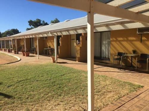 Carnarvon Caravan Park0