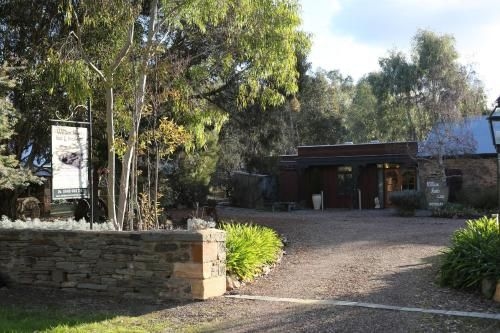 William Hunt's Retreat - Cypress Studio4