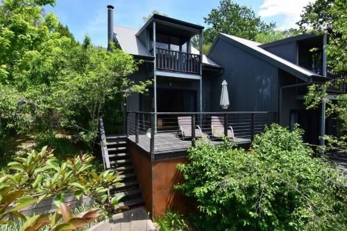 Cloudsong Chalet 3 - Close to the village centre0