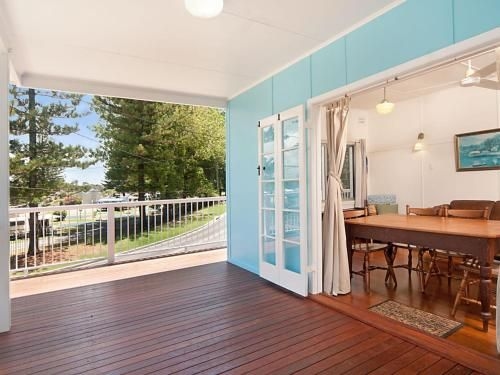 The Blue House - Flat Walk To River And Beach0