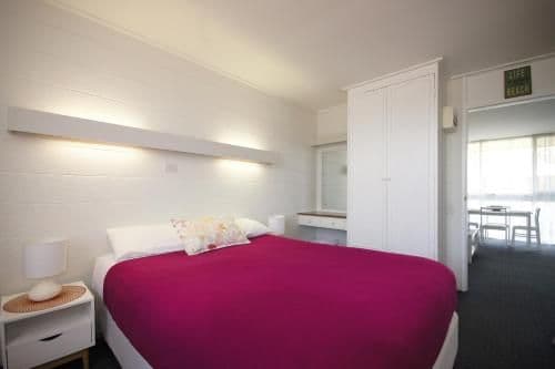 One-Bedroom Apartment (3 Adults)
