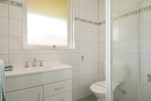 Large Two-Bedroom Family Apartment (6 Adults)