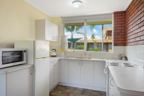 Large Two-Bedroom Family Apartment (6 Adults)