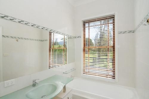 Rivermist - Luxury 6 bedrooms & 6 bathrooms4