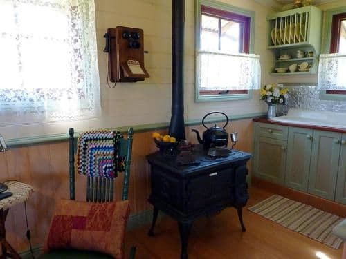One-Bedroom House