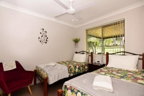 Valley Haven - 3 bedrooms close to the village! (Valley Haven - 3 bedrooms close to the village)4