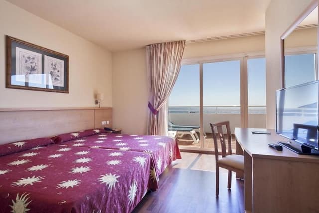 DOUBLE SEA VIEW