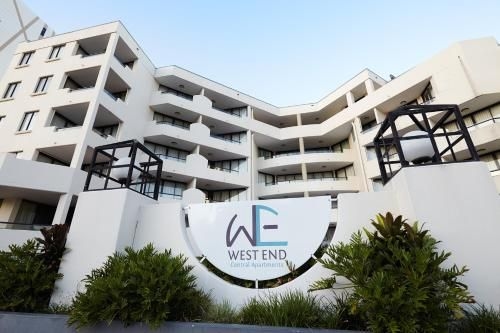 เวสต์ เอนด์ เซ็นทรัล อพาร์ตเมนต์ (West End Central Apartments)0