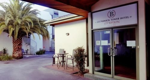 Brunswick Tower Hotel2