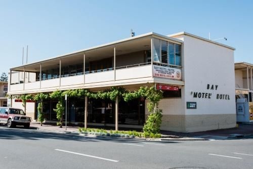 Bay Motel Hotel2