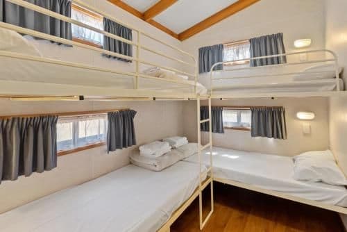 Deluxe 3 Bedroom Waterfront Cabin