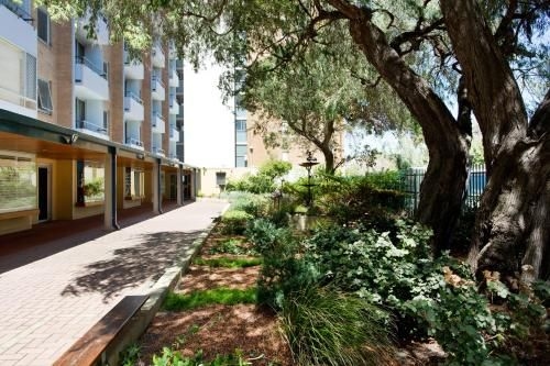 The Original Fremantle Apartment1