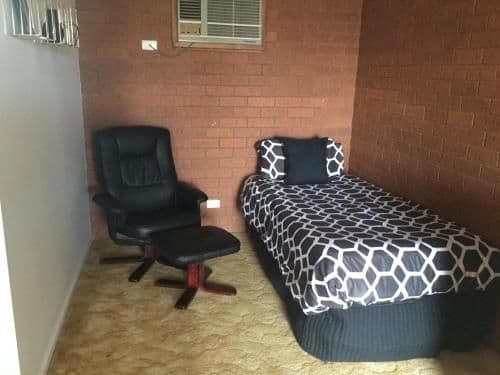 Basic Triple Room