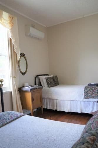 Twin Room with Shared Bathroom