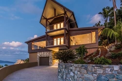 Horizons on Hamilton Island0
