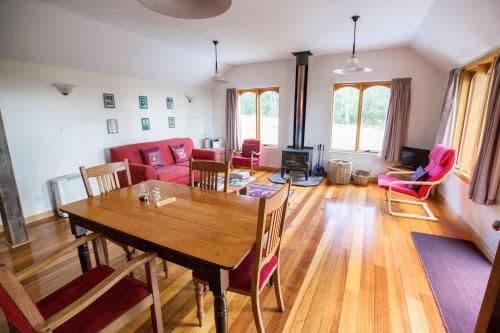 Two-Bedroom Cottage - The Wine Loft