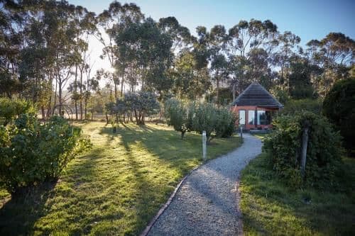 One-Bedroom Cottage - The Studio