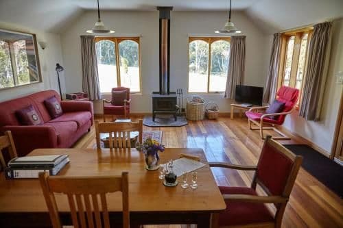 Two-Bedroom Cottage - The Wine Loft