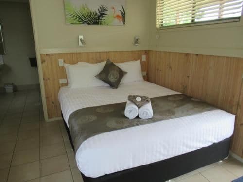 Studio Cabin - Kingfisher